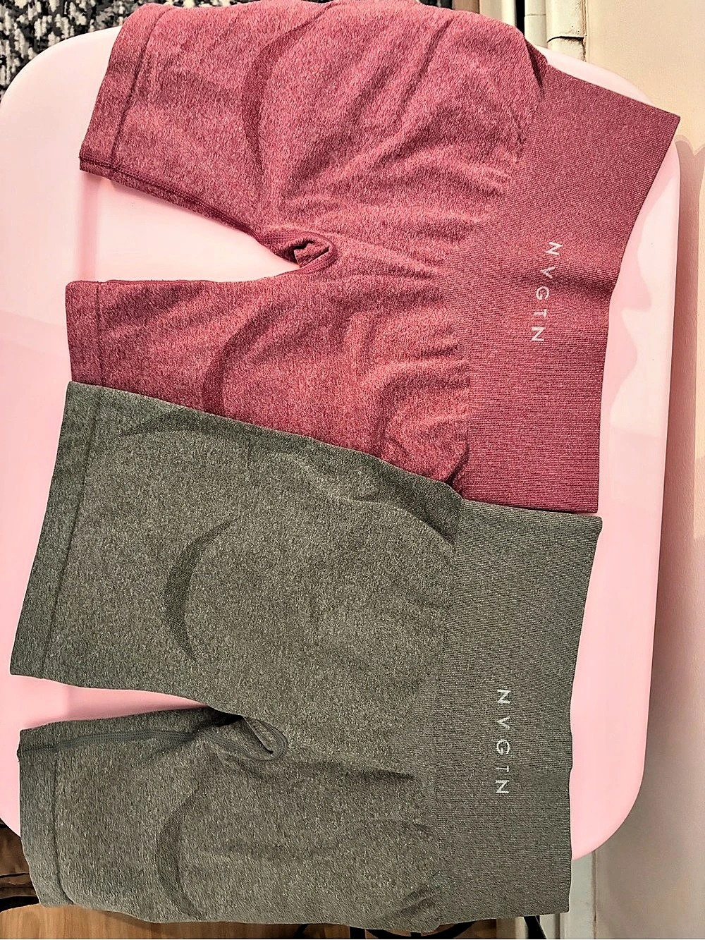 NVGTN Contour Seamless Shorts in Pink & Green